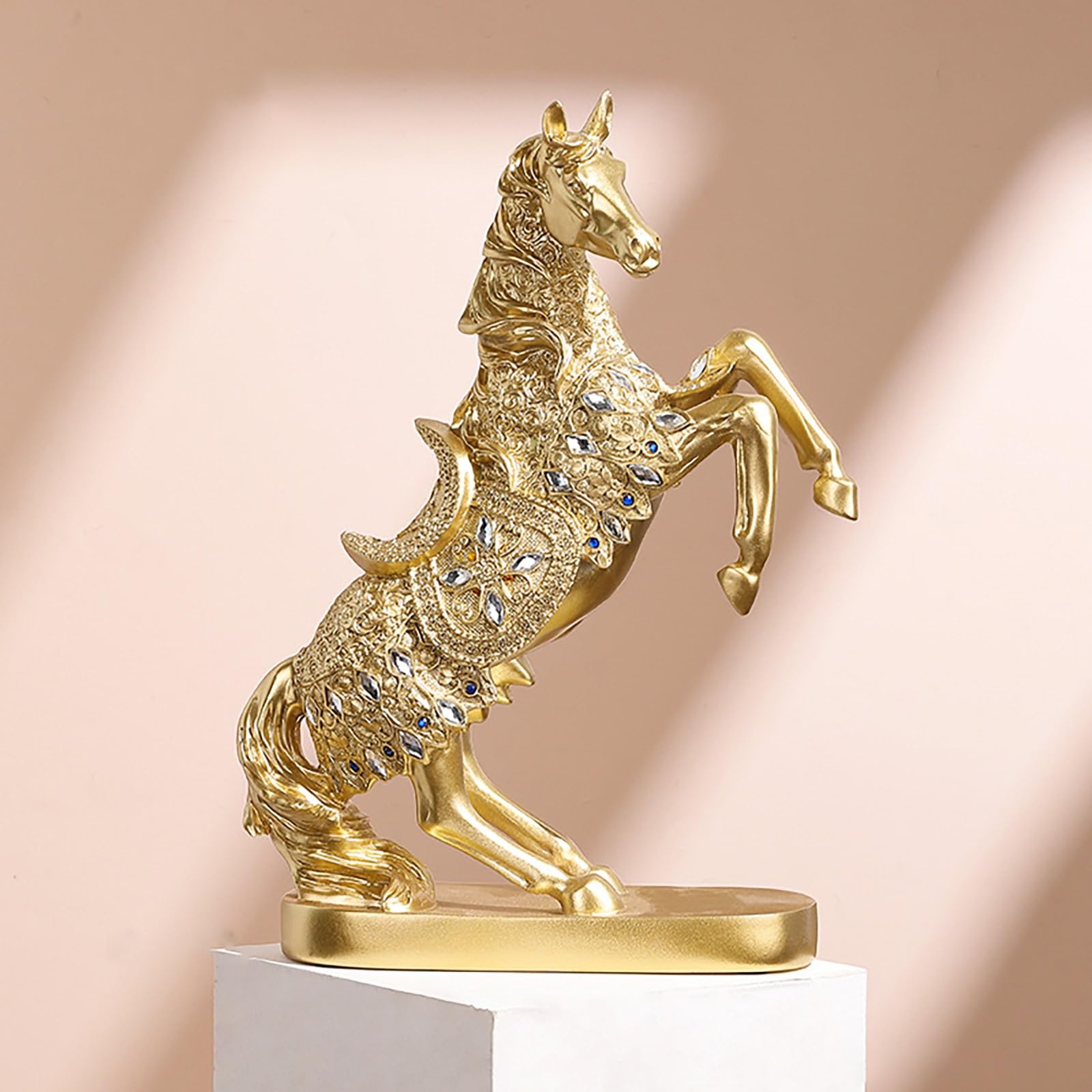 Dytartzx Creative Resin Horse Statue Decor, Modern Desktop Ornament for Home and Office, Animal Sculpture Ornaments for Living Room Bookshelf Porch Studios Décor, Gifts