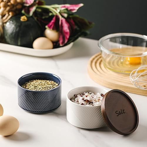 Miniatura 9 de Adewnest Cuencos de sal y pimienta bodega de sal de cerámica de 10 onzas con tapa, caja de sal apilada para encimera, recipientes de almacenamiento