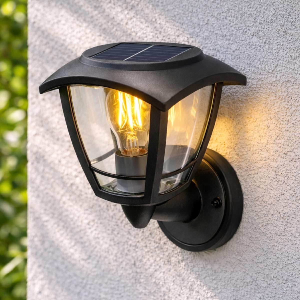 CGC Lighting Lara Solar Outdoor Wall Lantern Black