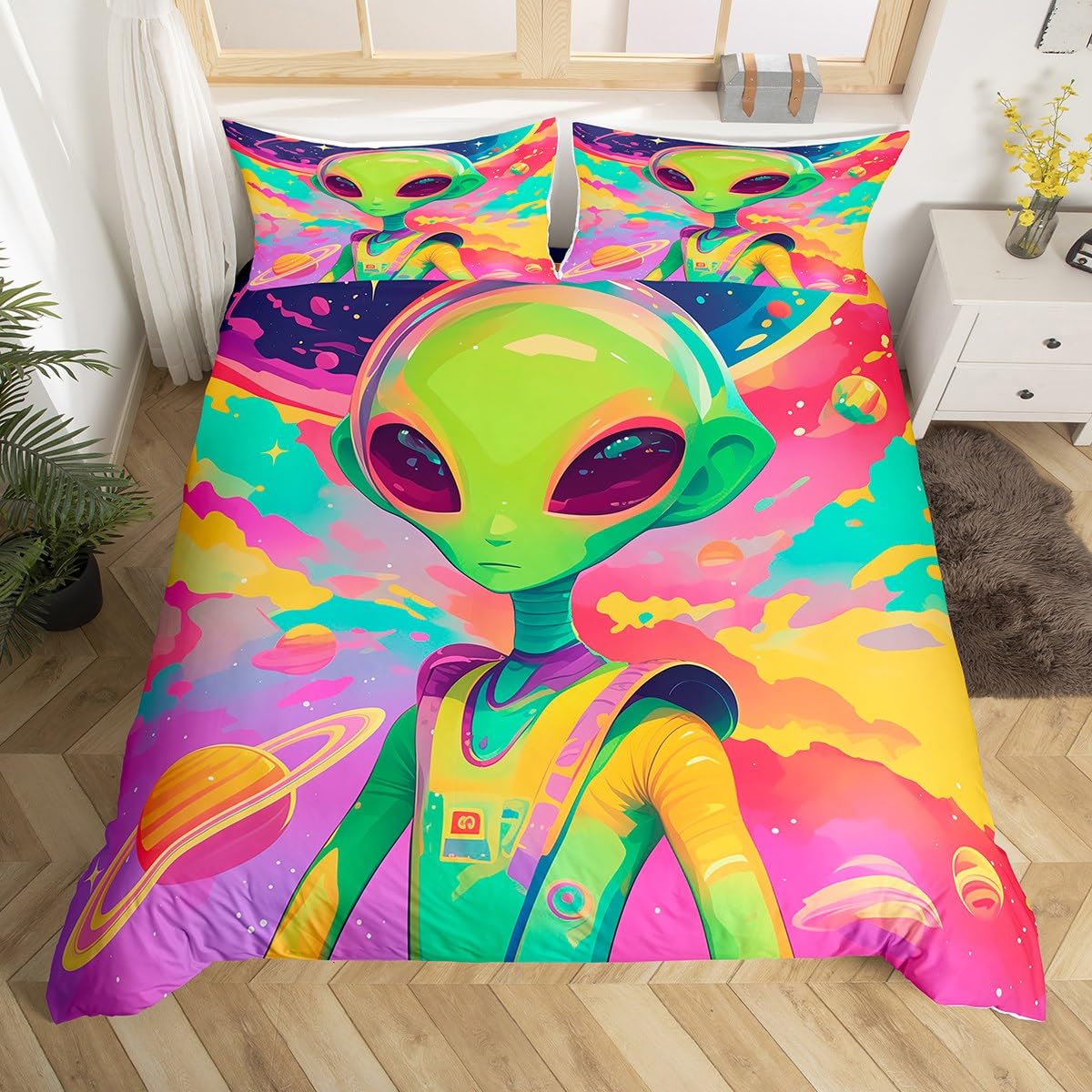 Housse de couette Alien et planètes pour transformer la chambre des ados en galaxie étoilée