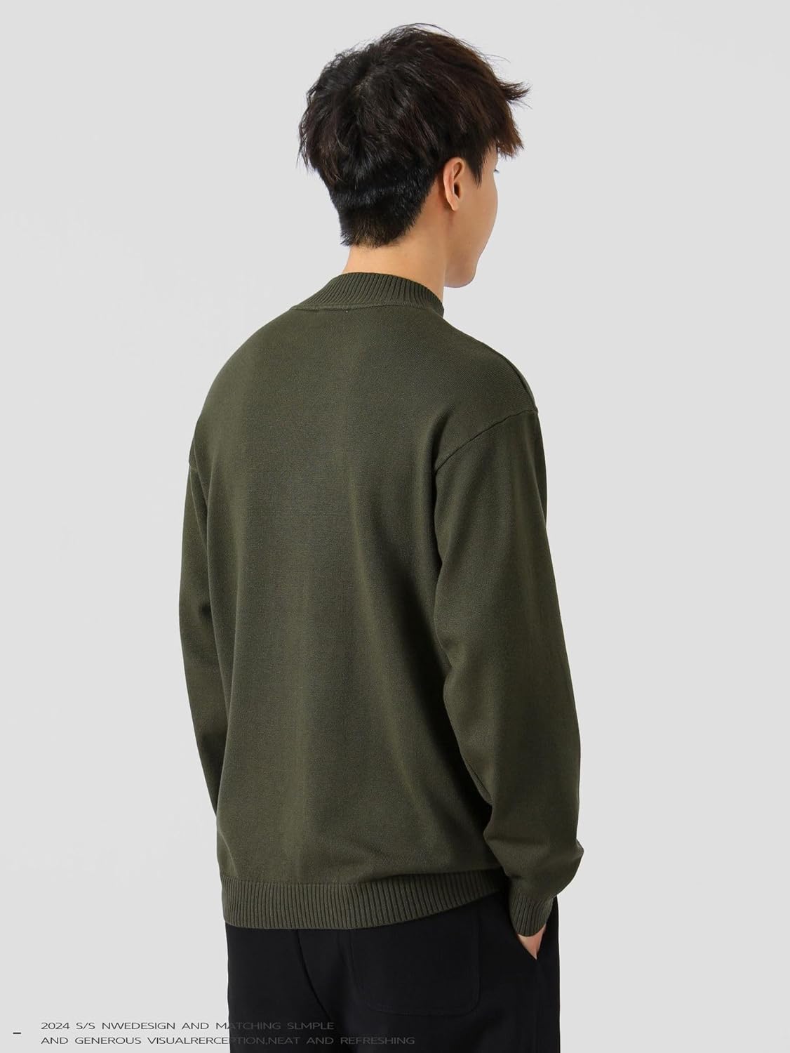 Men's Sweater in Autumn Loose Inner wear Casual Warm Long-Sleeved Knitted Sweater