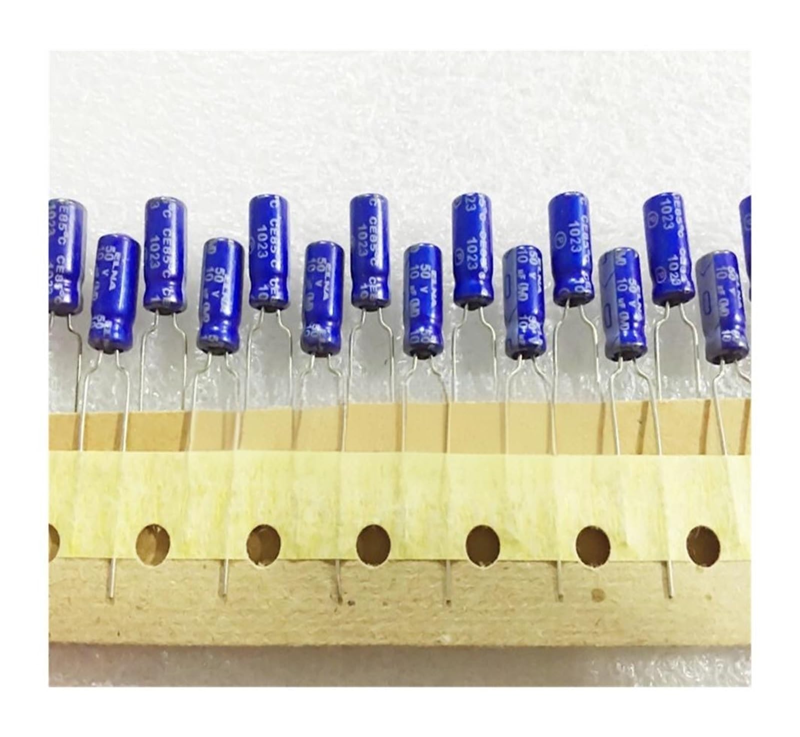 BALYDLUL 30PCS/50PCS electrolytic capacitors 50V10UF 5X11 audio capacitance RE3(50PCS)