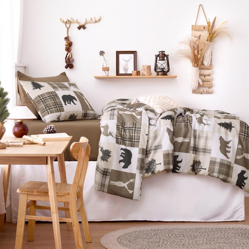 Wake In Cloud - Rustic Comforter Set, Cabin Christmas Lodge Western Country Bear Deer Moose Woodland RV Outdoor Theme, Soft Lightweight Bedding, 3 Pieces, Taupe, Twin/Twin XL Size - Image 4