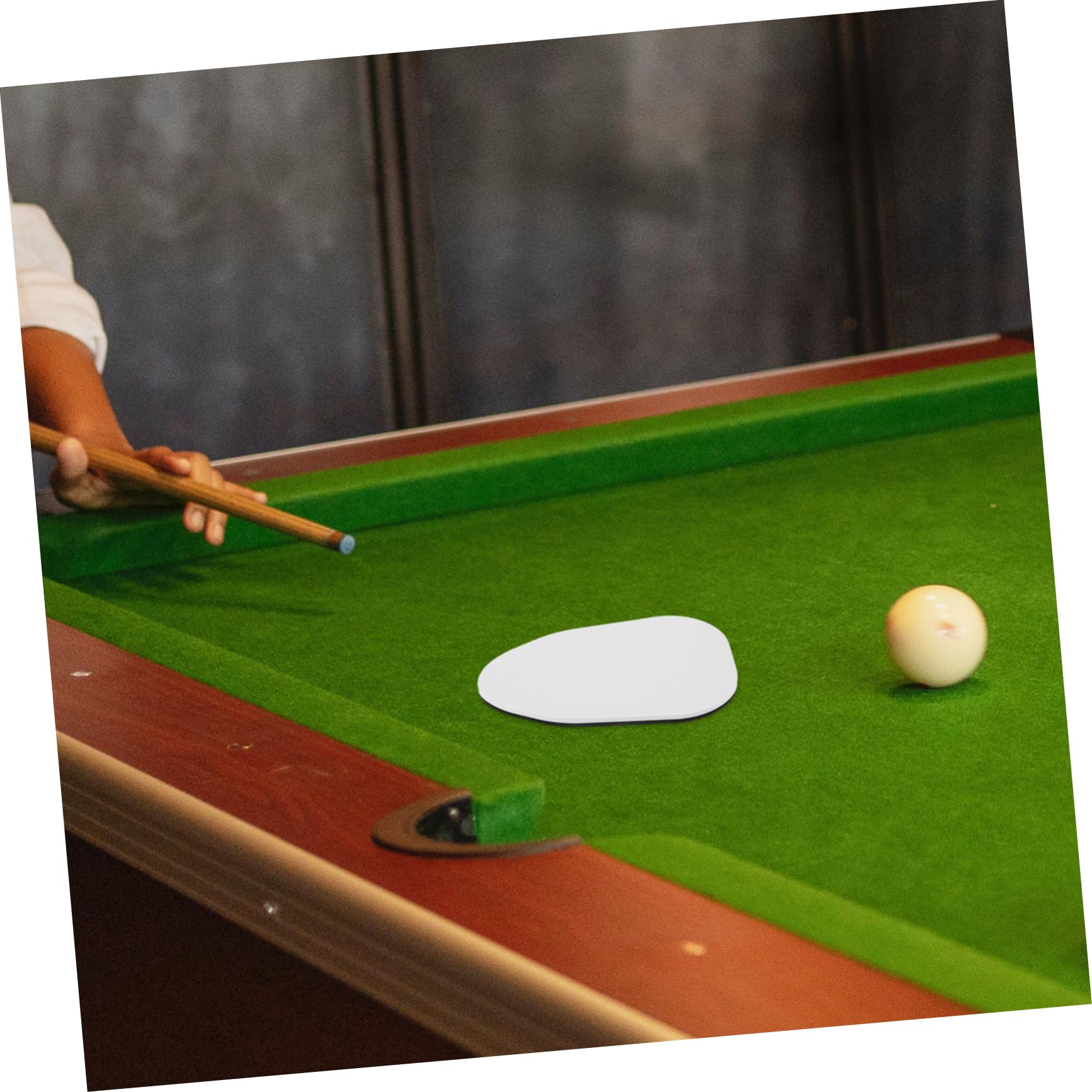 Yardwe Cue Cleaner for Snooker Billiard Cue Pad Pool Cue Polisher Cue Shaft Sandpaper Cleaning Sponge Compact Design Easy to Use