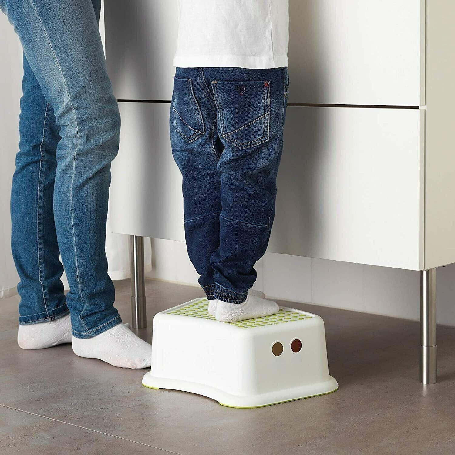 Marco Paul Interiors White Marco Paul Childrens Anti-Slip Stepping Stool Plastic Step Up For Kids Non Slip Toilet Potty Training Aid For Children Toddler Step Childs Bathroom Kitchen Stepping Stool Toilet Aid