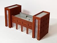 Vista 1 de Outland Models Sede de bomberos/policía ferroviaria de tren con escala N de garaje de 4 bahías