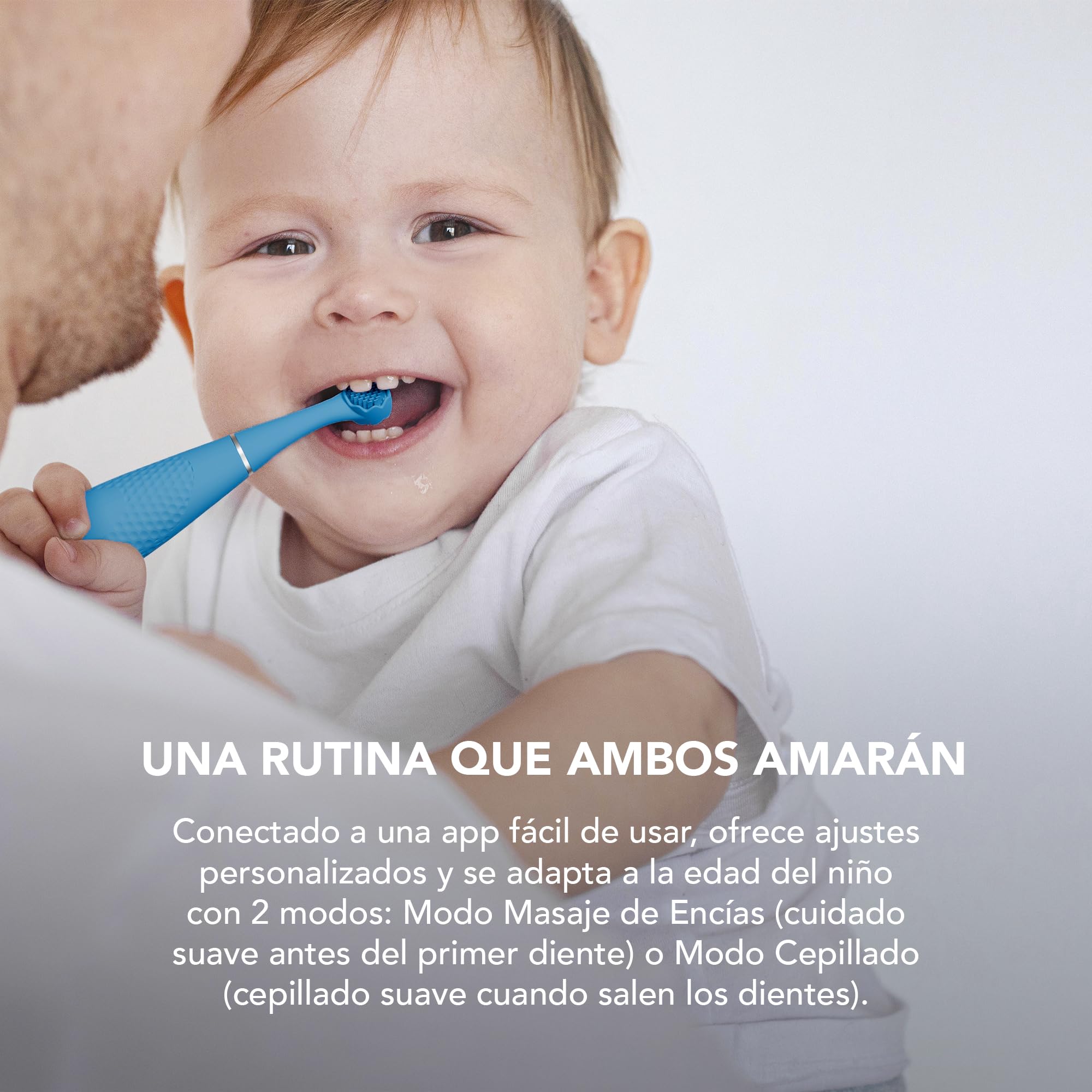 FOREO ISSA 4 Baby – Cepillo de dientes sónico de silicona para bebés y niños pequeños, cerdas ultrasuaves, masaje encías, temporizador LED, recargable USB, cepillo viaje impermeable - Bubble Blue