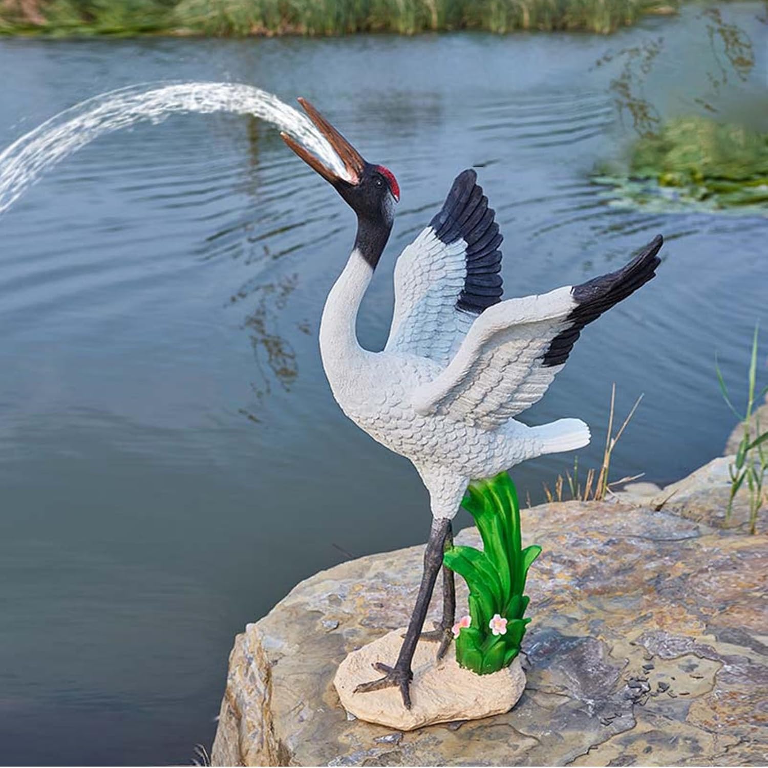 Garden Spitters for Small Ponds, Animal Pond Fountains, Outdoor Water Feature Statue, Garden Decor for Koi Pond, Tank Automatic Circulation Water Landscaping(Style2)