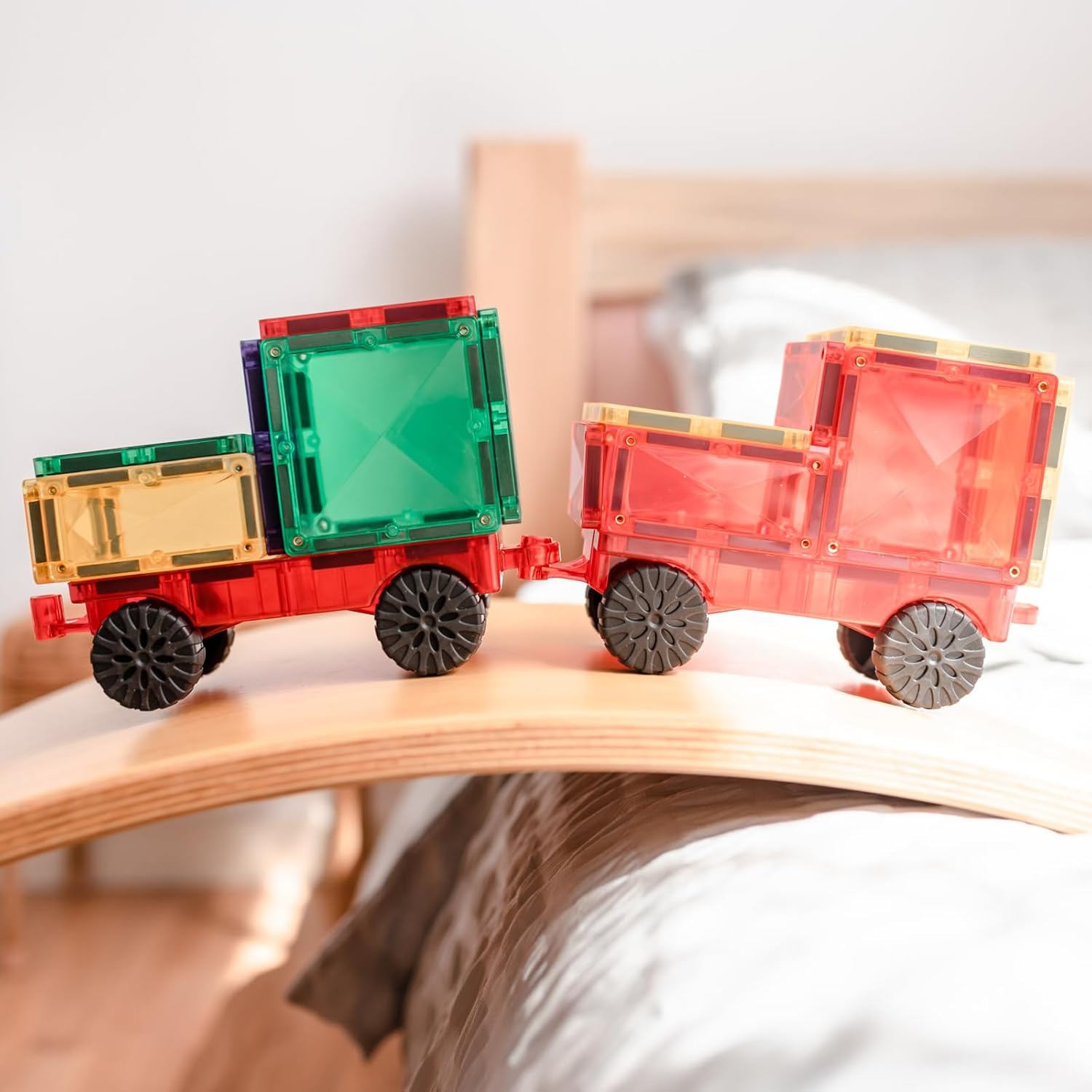 CONNETIX Magnetic Tiles Rainbow Motion Pack, 24 Pieces