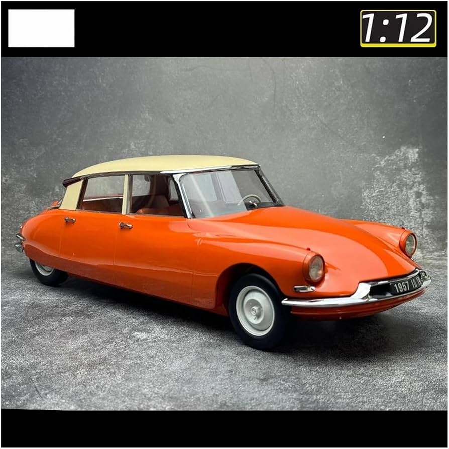 シトロエンDS19 ディスプレイモデル1/12サイズ、かなり大きいused Amazon.co.jp: ダイカスト車 1/12スケール 1955 シトロエン DS 19/1957