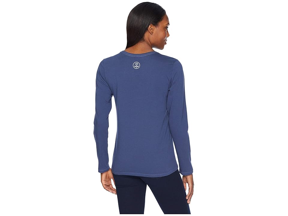 

Life is Good Outdoor Action Crusher Long Sleeve T-Shirt (Darkest Blue) Women's T Shirt