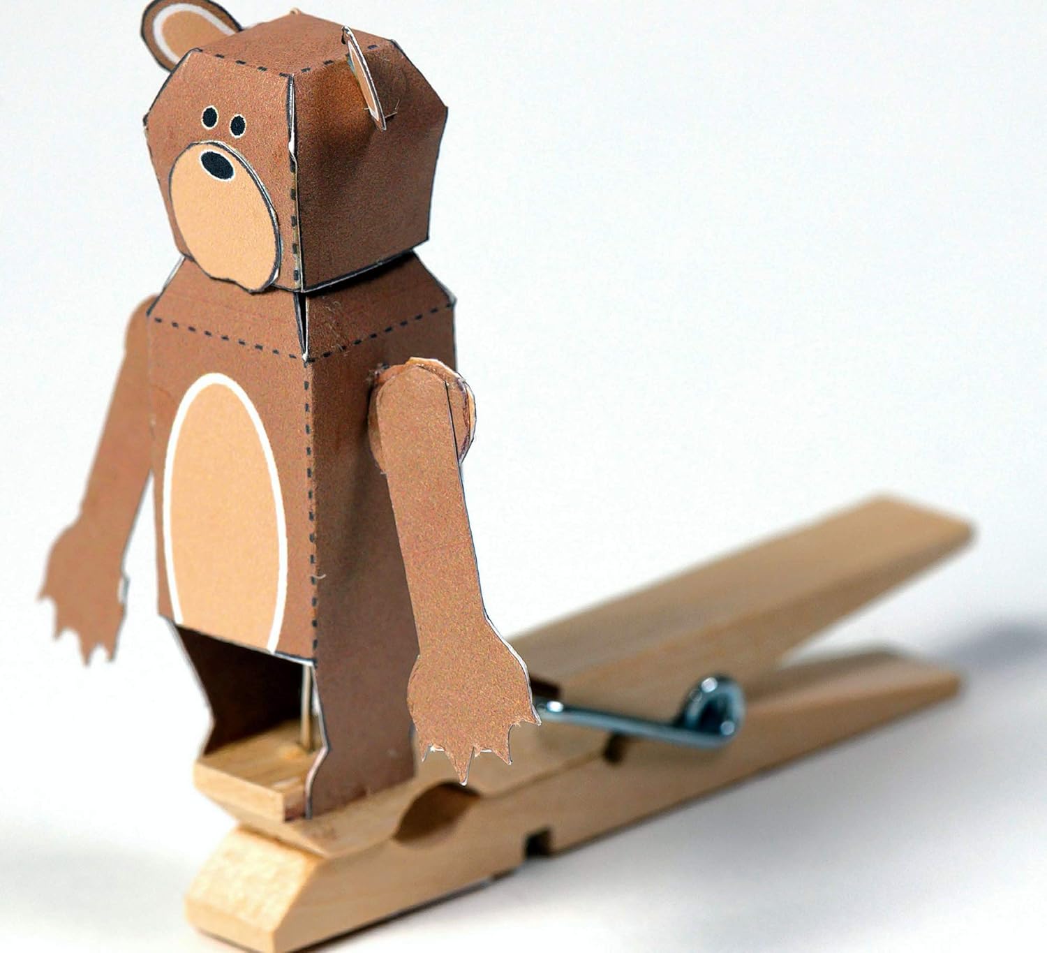Paper Animals in Action!: Clothespins Make the Models Move! (Dover Crafts: Origami & Papercrafts)