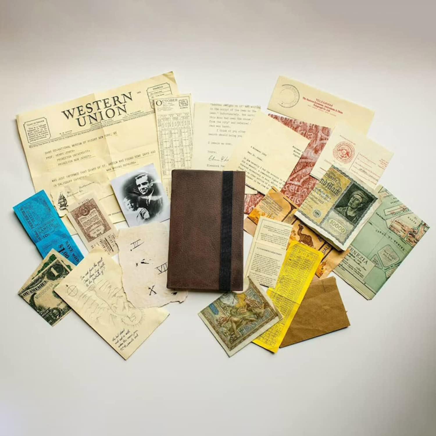 Indiana Jones Grail Diario, replica classica di oggetti di scena del film, diario vintage, libro creativo da collezione, miglior regalo, i predoni dell'arca perduta, per i fan del cinema Indiana