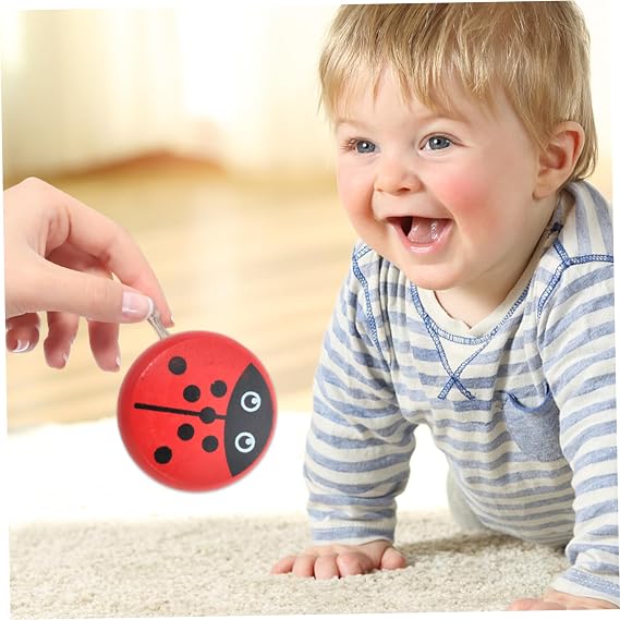Ladybug Yoyo with String Cute Ladybug Pattern Wooden Kids Yoyo Eduational Fun Toddler for Hands-On Skills & Flexibility Development Thoughtful for Toddlers Game Toys.