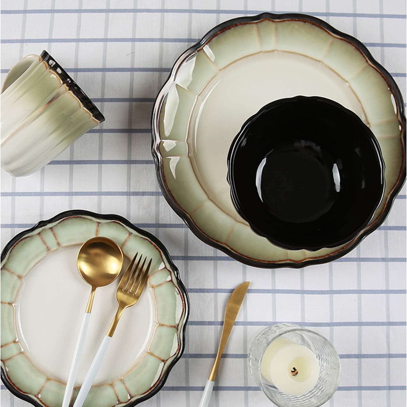Teller Teller-Geschirr-Set Langlebige Keramik-Teller-Sets Teller, Teller, Schalen, Tassen, 4-teiliges Lotus-Geschirr-Set for Müsli, Steak, Salat, Teller, Haushaltsteller