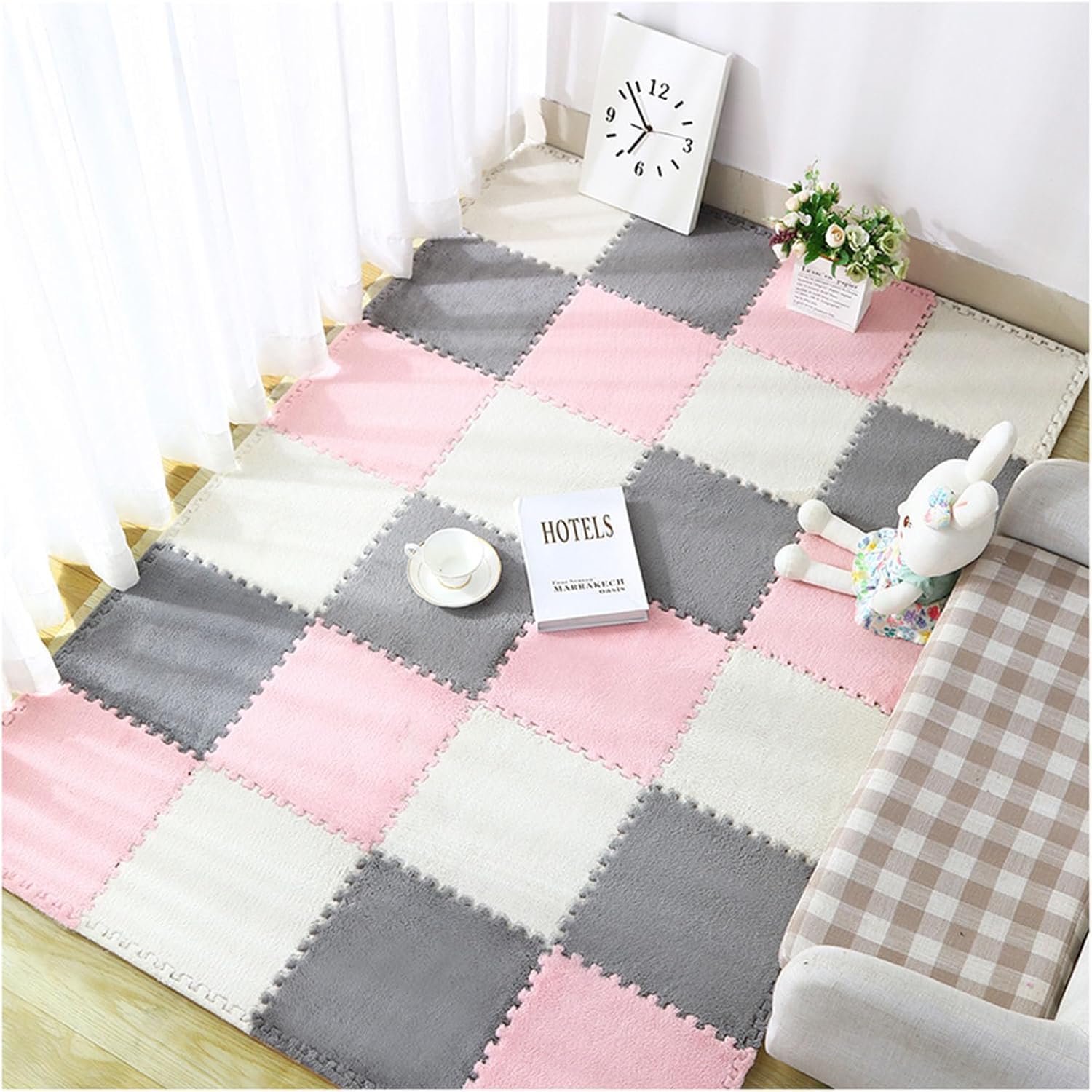 Zusammensteckbare Schaumstoff-Bodenmatte, DIY-Zuschneidbarer Quadratischer Schaumstoff-Puzzleteppich, Weiche, rutschfeste Klettermatte，Weiß + Grau + Rosa, 30 Stück
