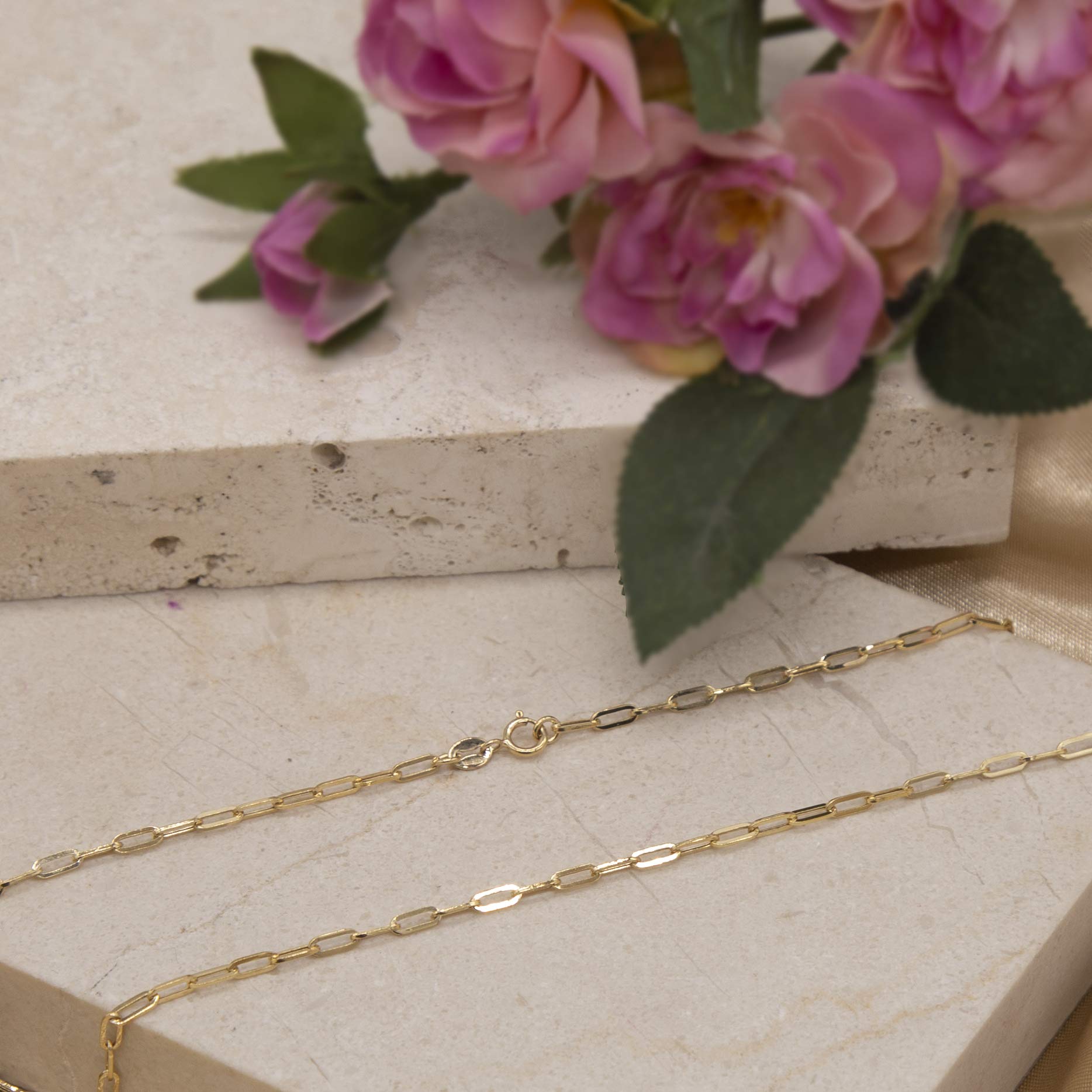 Carissima Gold - Catenina da donna in oro giallo 9 kt