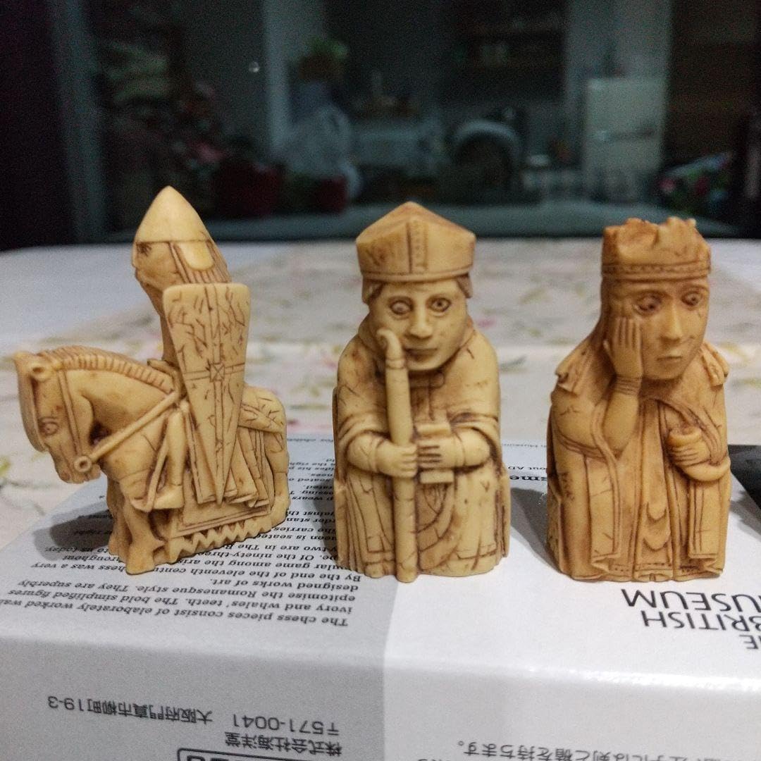 ルイス島のチェス駒／海洋堂 71ZylhbvtJL._AC_SY200_QL15_.jpg