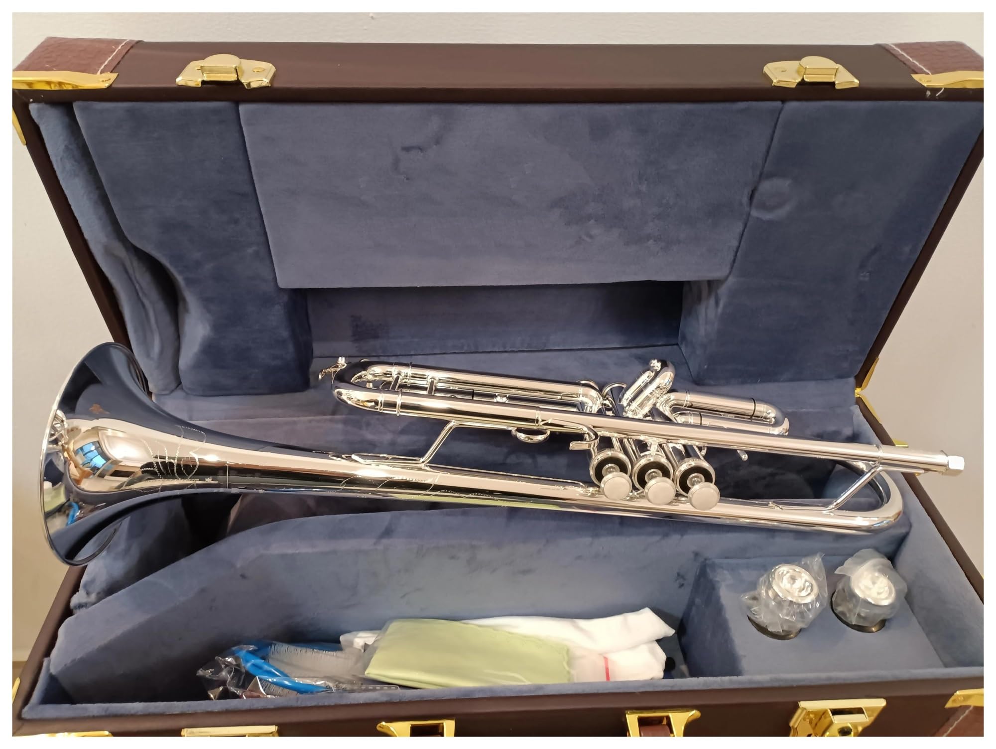 trąbka instrument Oryginalny mały rozmiar posrebrzany z oryginalną niebieską obudową
