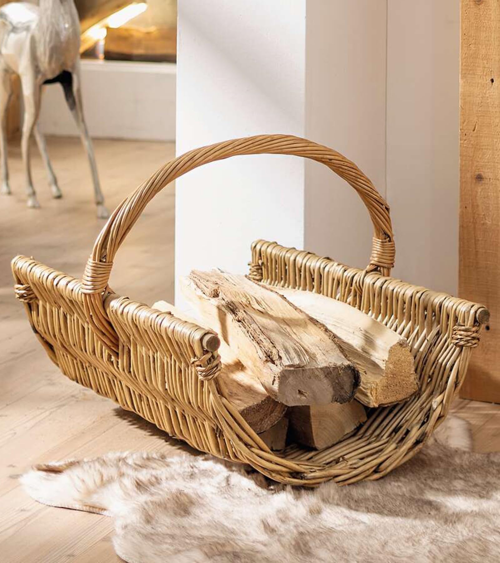Dekoleidenschaft Holzkorb "Trendy" aus Weide, braun, Kaminholzkorb, Feuerholzkorb, Holz-Tragekorb