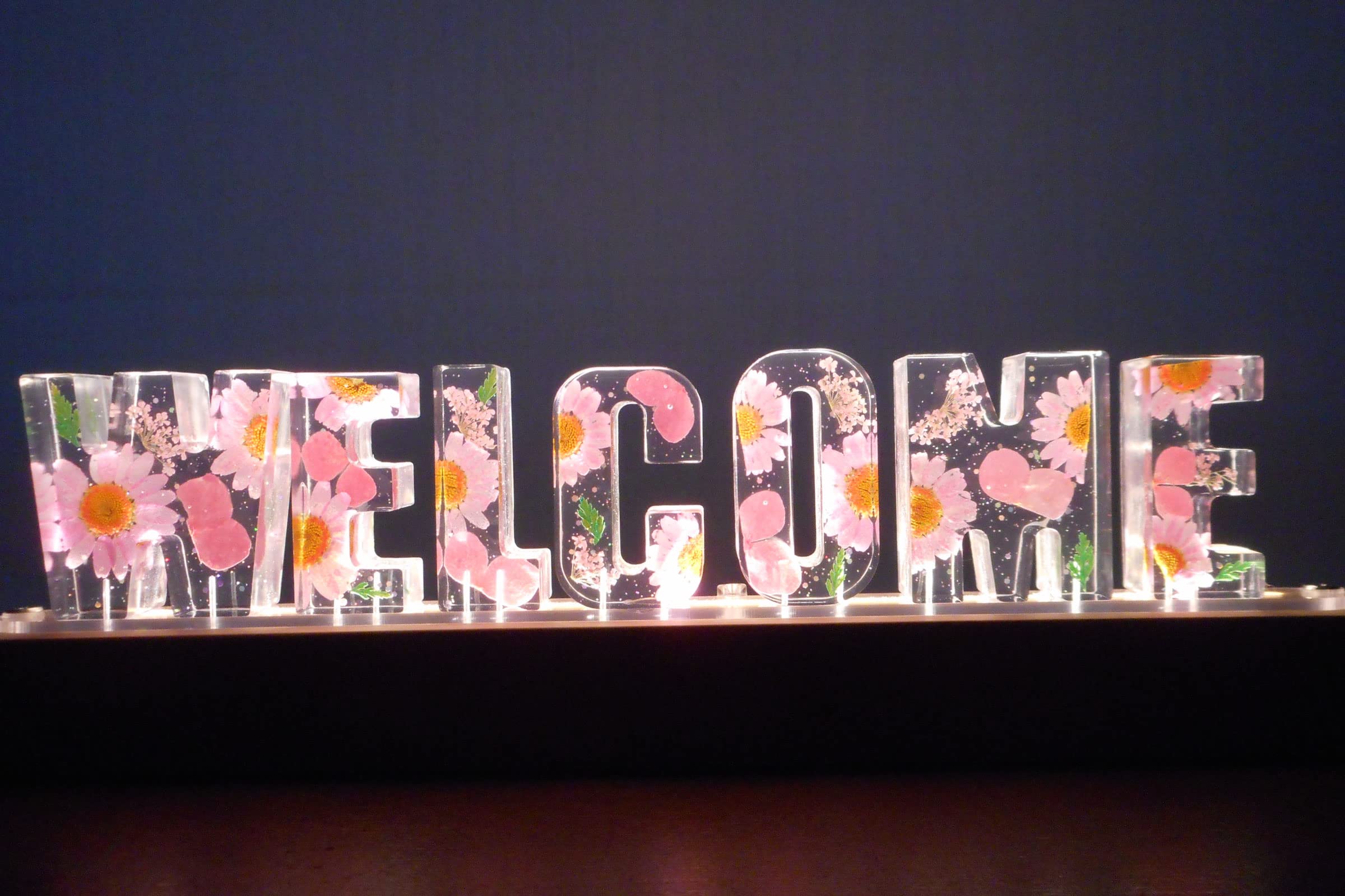 Amazon.co.jp: Shareki アルファベット オブジェ レジン 透明 花入り