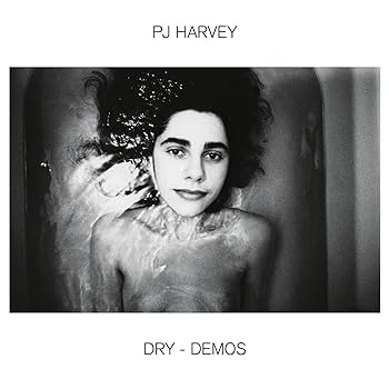 P J Harvey「DRY」 PJ Harvey - Dry - Amazon.com Music