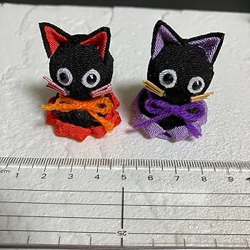 ハンドメイド　オーダー受付ページ　　♡ハロウィンねこちゃん　パネル①♡ ハロウィンおばけちゃん🎃 かぼちゃぼうし、ねこ耳、魔女の