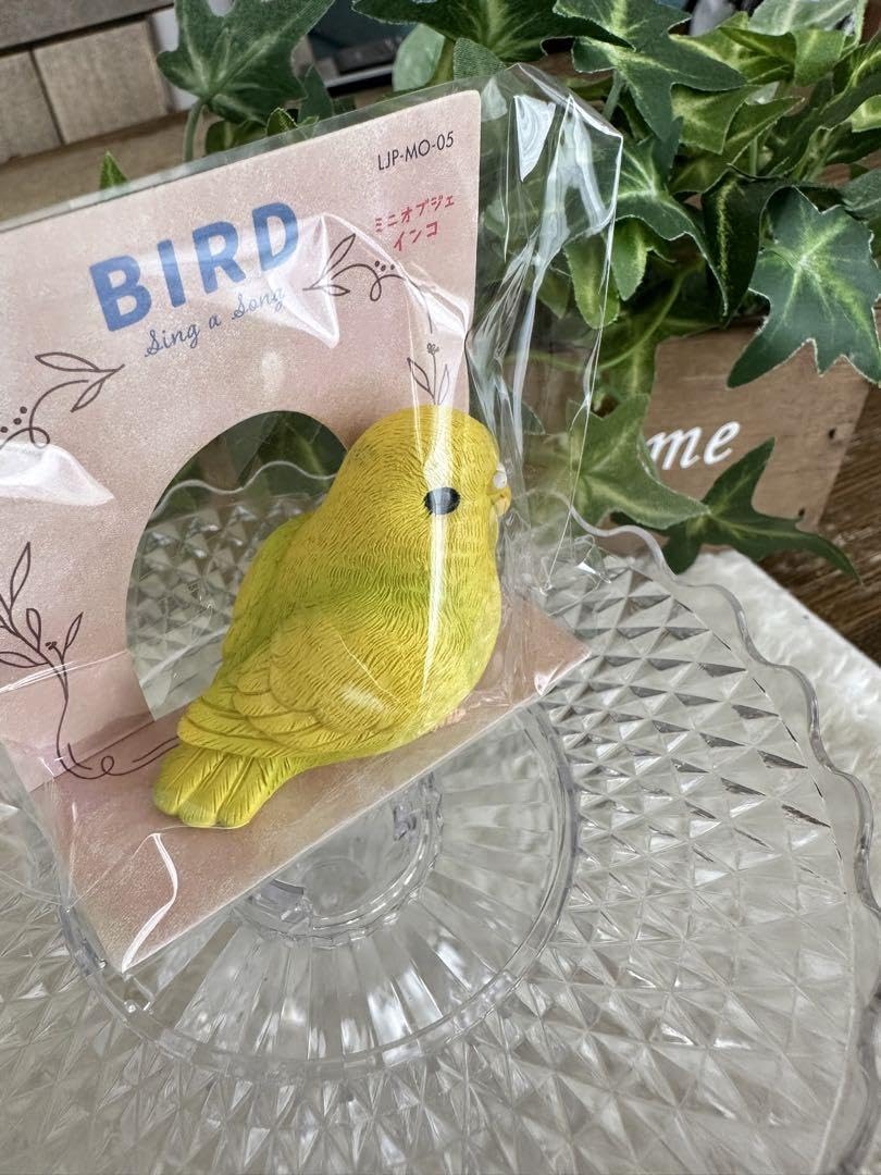 新作 新品 ⑫ スワロフスキー イエロー 黄色 置物 インコ ペーパーウェイト 新作 新品 ⑪ スワロフスキー イエロー 黄色 置物 インコ