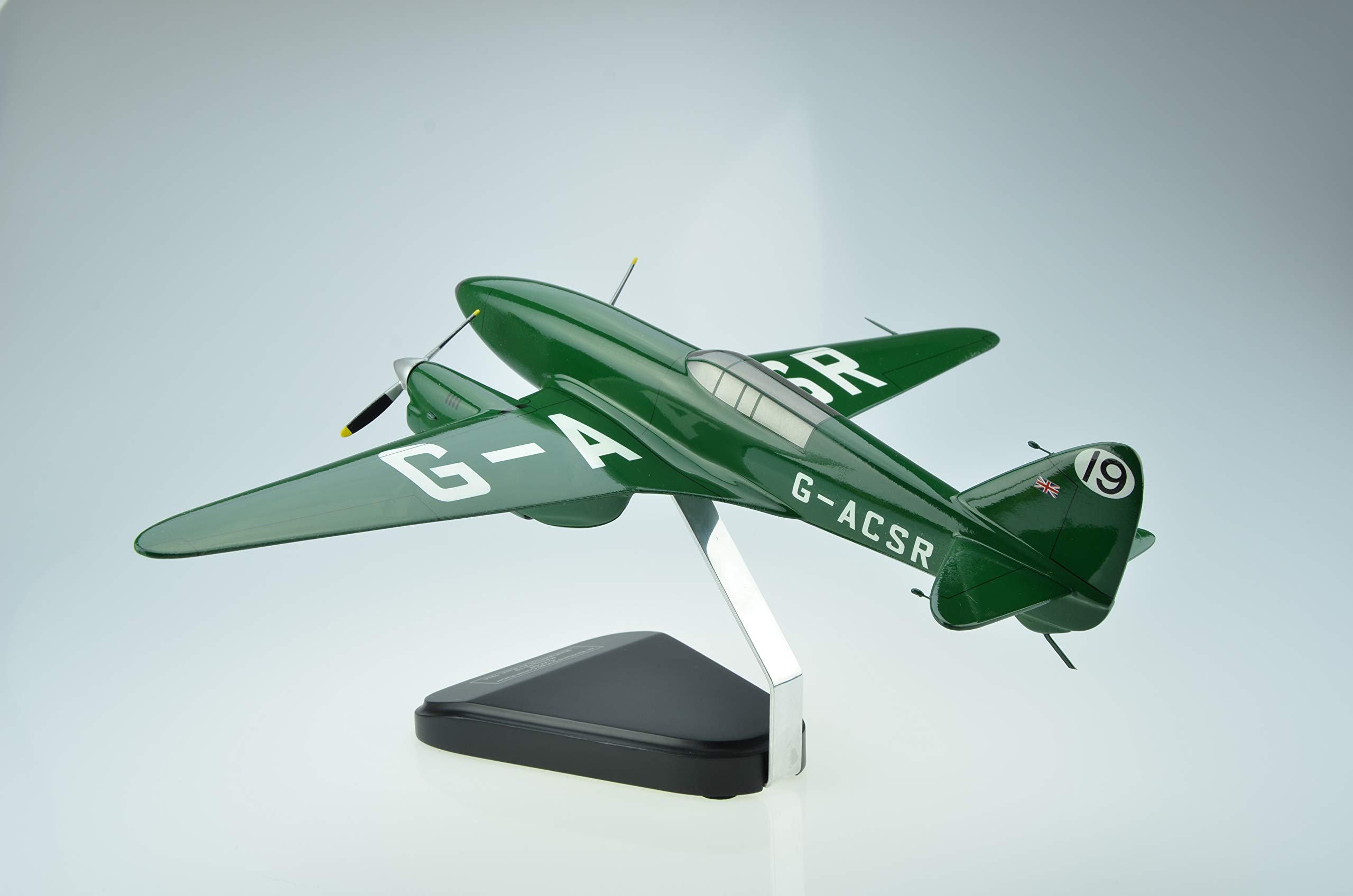 Bravo DeltaComet Racer G-ACSR No19 Green Painted Canopy