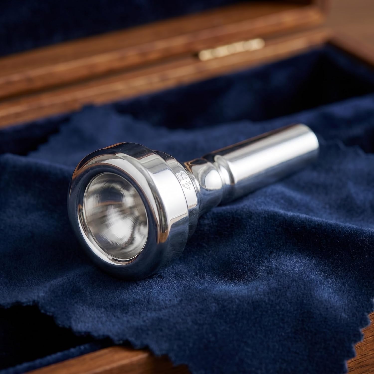 Toddmomy 4B Silver Plated Brass Cornet Mouthpiece Labor-saving Accessory for Beginner Practice & Stage Performance