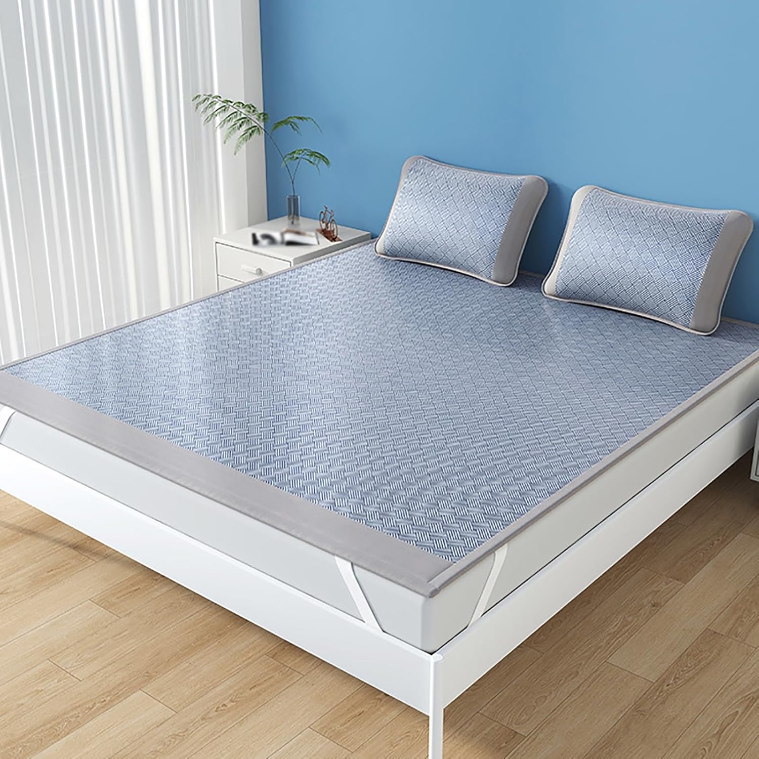 Ultra-Soft Summer Sleeping Mat with 2 Pillowcases Cooling Ice-Vine Fabric and Anti-Slip Straps for Adults, Breathable Bedding Essential for Hot Nights