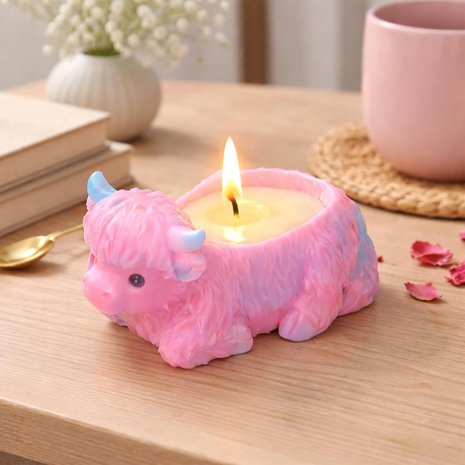 Highland Cow Silicone Mold Flower Planter Pot Casting, 3D Cute Cattle Reusable Resin Multipurpose Making Tool for Candle Soap Epoxy Clay DIY Craft Decor Fondant Chocolate Cake Home Animal Stencil
