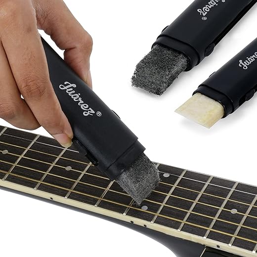 Juarez Guitar String Cleaning Brush JCLB200 – Dual-Head Rust Remover & String Lubricator for Acoustic, Electric, Bass & Ukulele