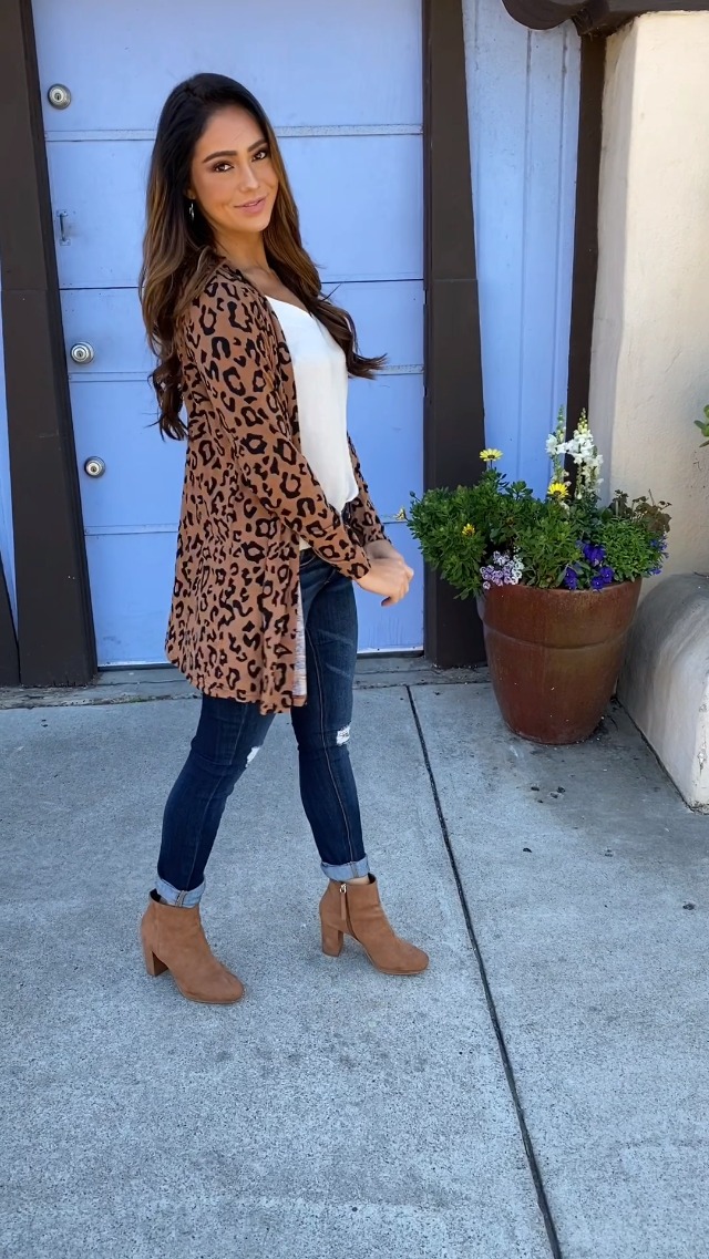 Tickled Teal Women's Long Sleeve Animal Cheetah Print Super Soft