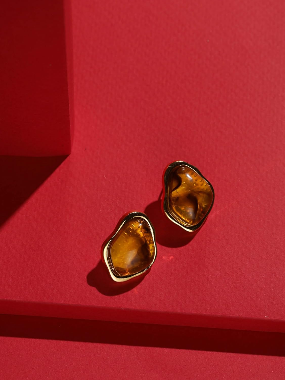 MINACHI Green Faceted Teardrop Stud Earrings for Women, Emerald-Tone Look, Lightweight Vintage-Inspired Studs - Image 5