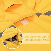 Vista 4 de Chubasquero para perros con correa ajustable para el vientre y agujero para correa, sudadera con capucha con tira reflectante, impermeable, ligera