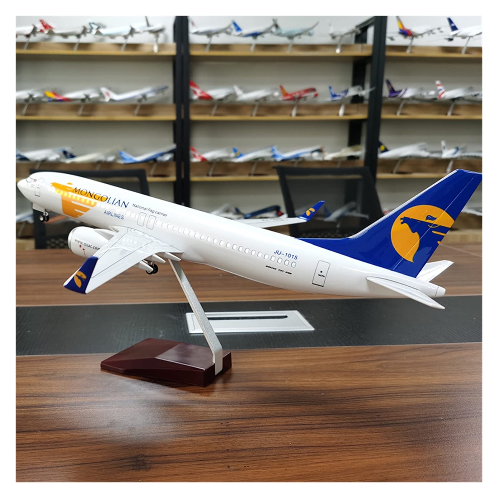 47CM pasuje do B737-800 lotnictwo lotnicze W światła i koła podwozie żywiczny model samolotu zabawka kolekcjonerski zestaw do gry Hobby