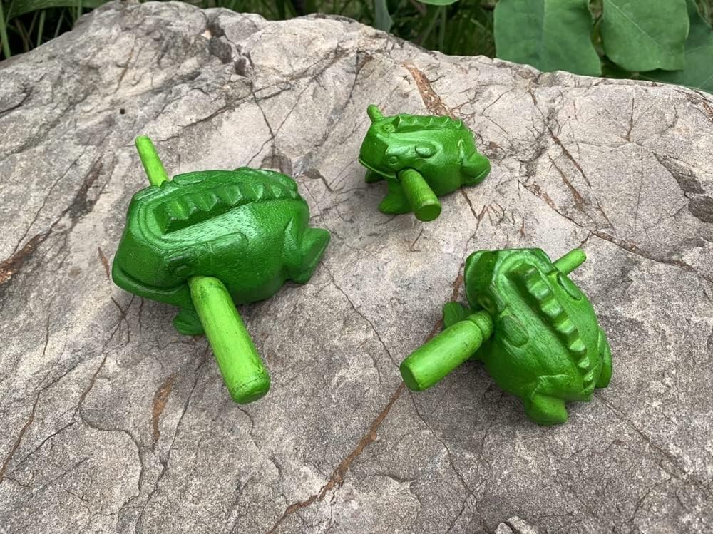 WADSUWAN SHOP Guiros Percussion Instruments Wooden Frog 3 Piece Set of 4 Inch, 3 Inch, 2.75 Inch, Wooden Frog Musical Instrument (Green Color)
