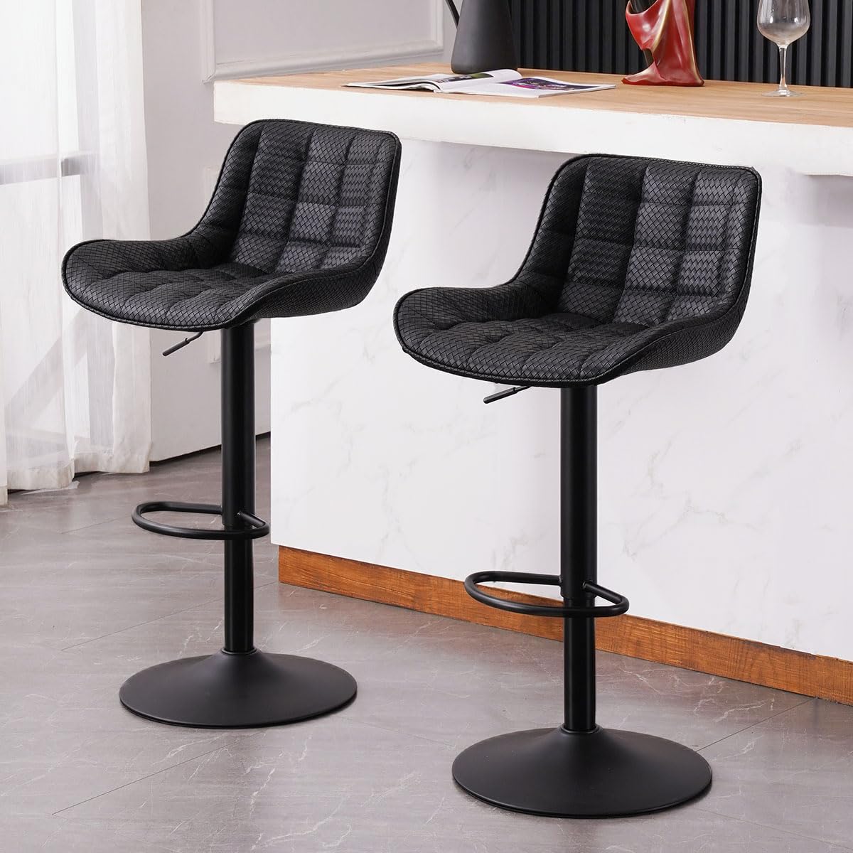 YOUNUOKE Black Bar Stools Set of 2 Modern Upholstered Counter Height Barstools with Back Adjustable Swivel Bar Stool PU Le...