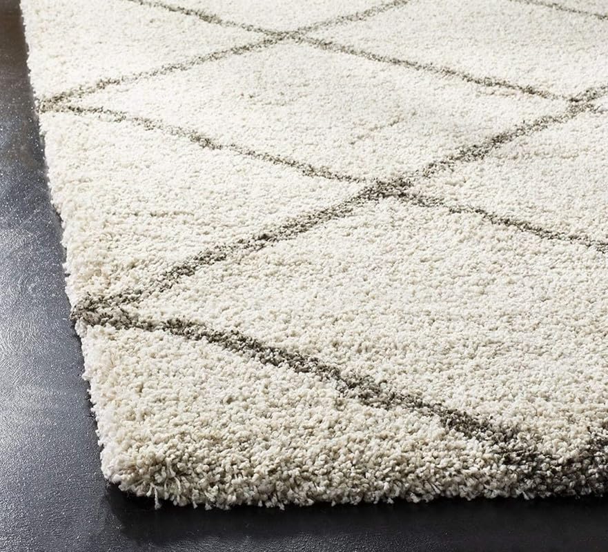 Image of Polyester Fluffy Fur Rugs & Modern Shaggy Floor Carpets for Living Room,Sofa Area,Hall,Kids Room,Guest Room | Elegent Bedside Runners for Besdroom(5X8 Feet Ivory Box)