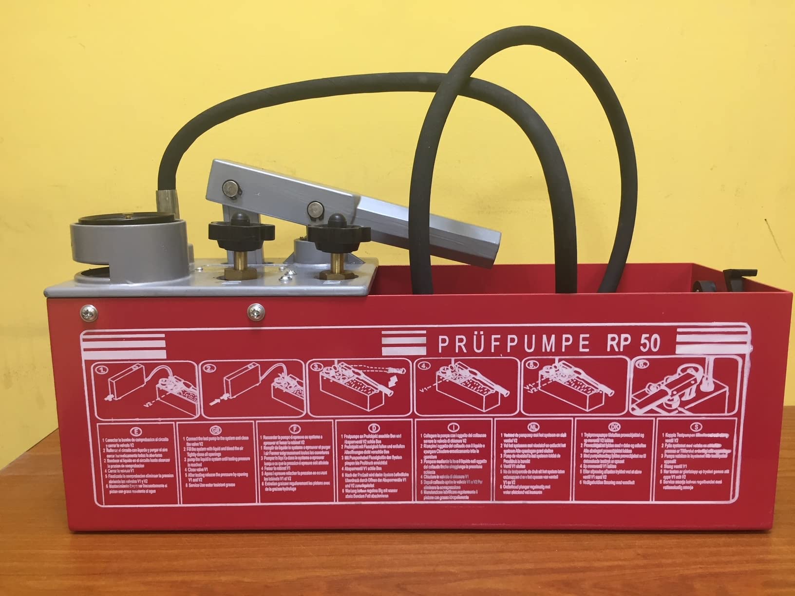 Master Massage WATER PRESSURE TESTING PUMP