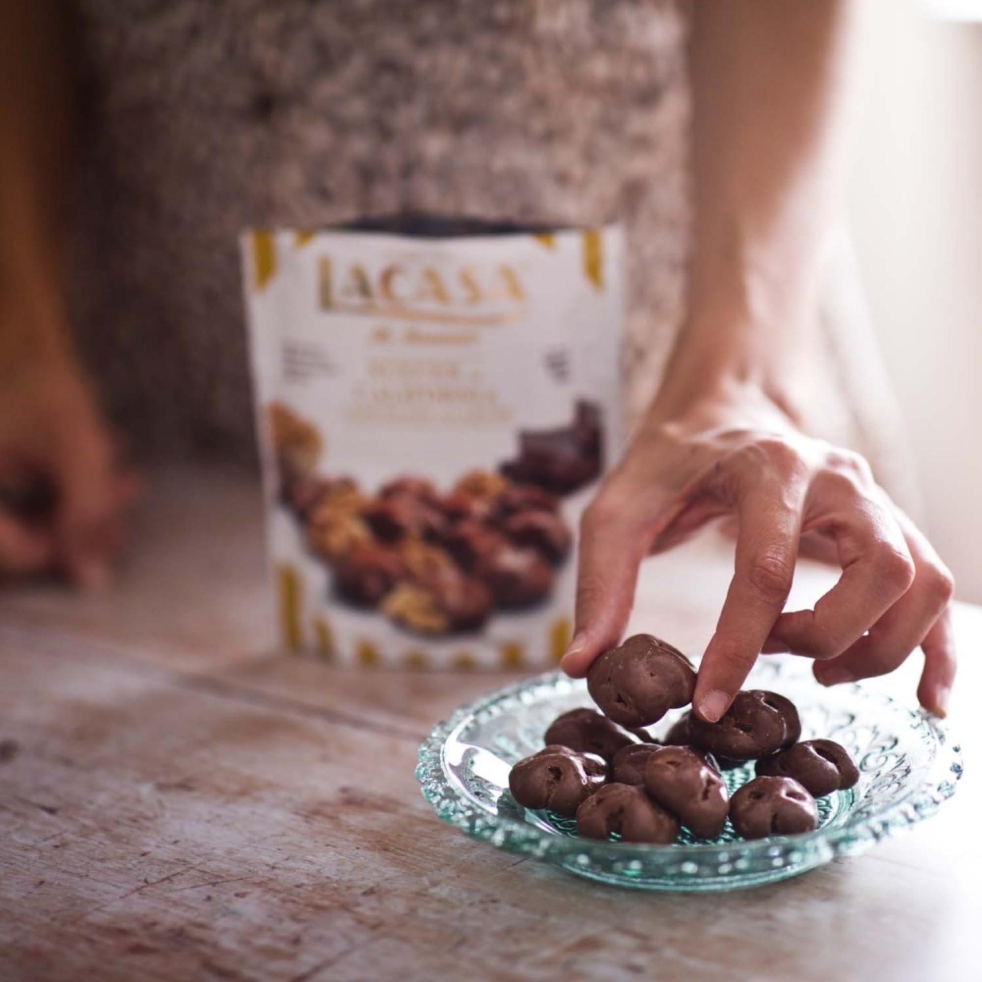 Lacasa Mi Momento pack de 5:Arándano Choco Negro,Pistacho Choco Leche,Nueces Choco Leche,Pasas Choco Negro,Naranja Choco Negro