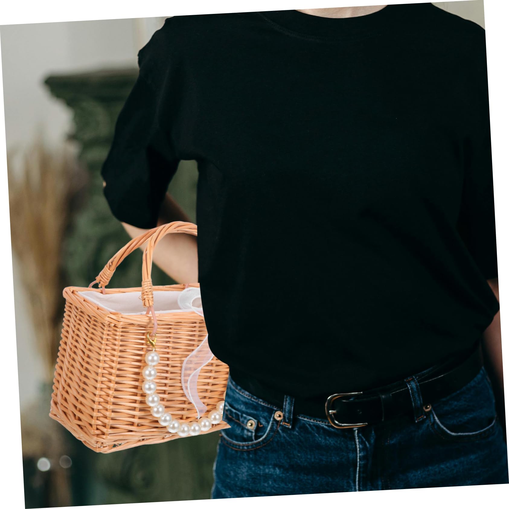 Petit Panier de Demoiselle D'honneur en Osier avec Perles