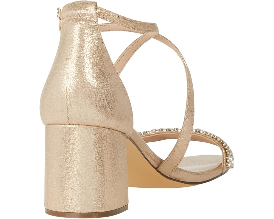 Nina Nora - Back View