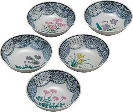 Amazon Co Jp 小鉢 和食器 セット 九谷焼 小鉢 5個セット 草花絵変り 陶器 おしゃれ 鍋 取り皿 ホーム キッチン