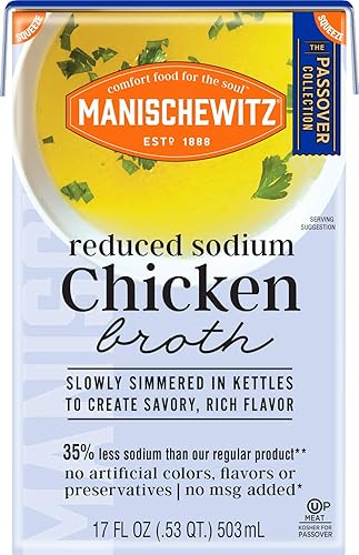 Manischewitz Caldo de pollo reducido en sodio de 17 onzas, sabroso, hervidor cocido, a fuego lento, Kosher para Pascua