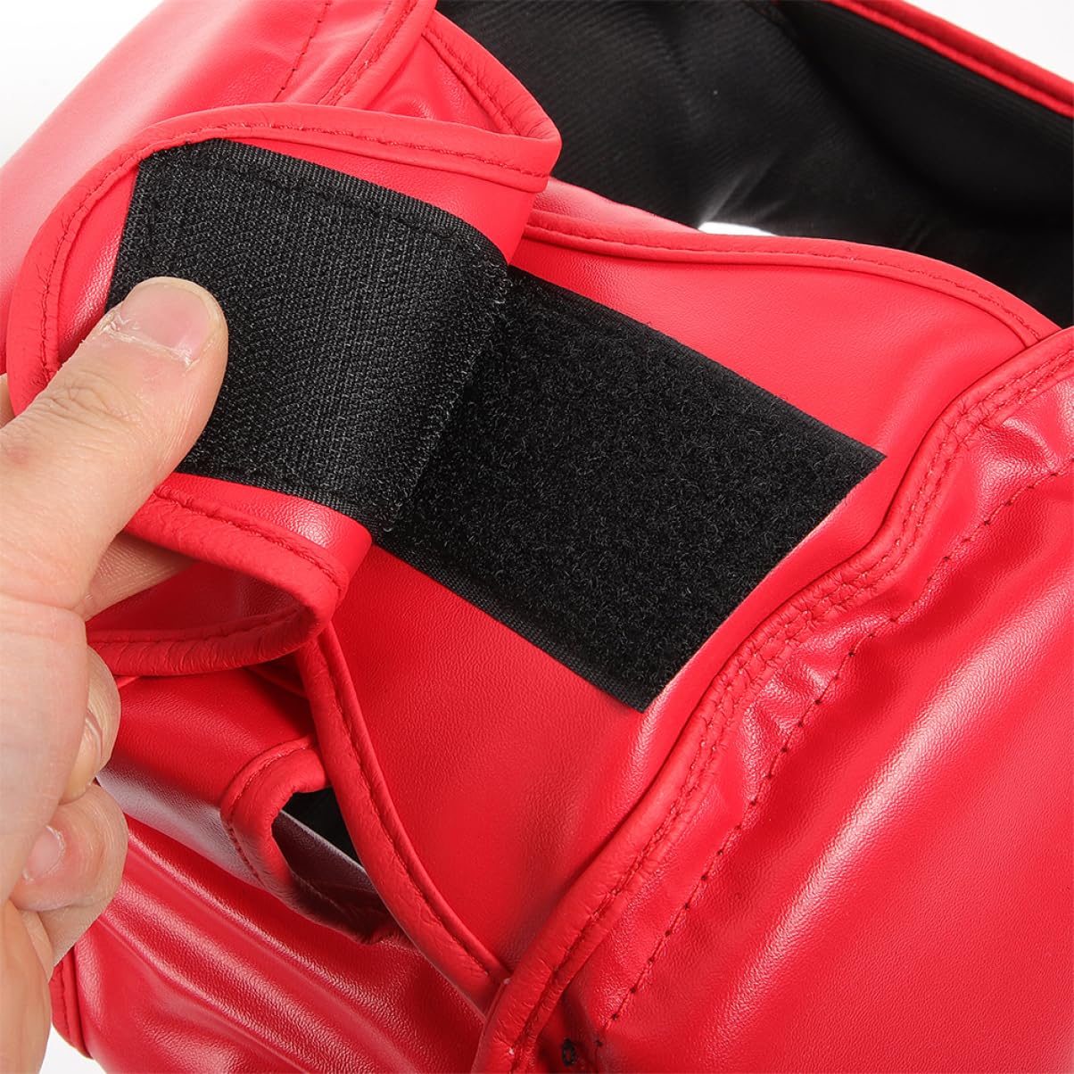 CLISPEED Casque de Protection pour Boxe et Arts Martiaux Ajustable et Mousse pour Entraînement et Combat Confort Optimal et Résistance Aux Chocs