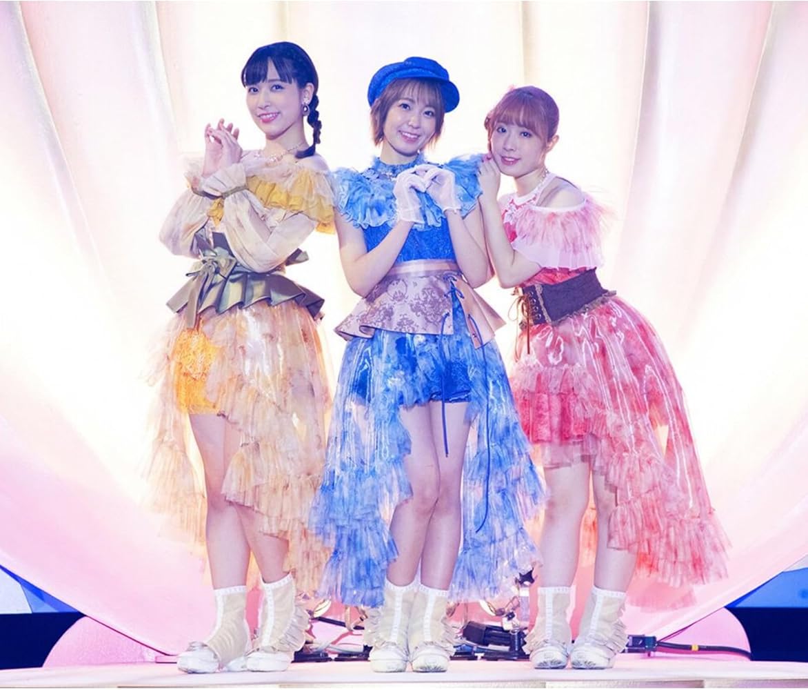 Amazon.co.jp: ラブライブ!サンシャイン!! CYaRon！ 1st フルアルバム