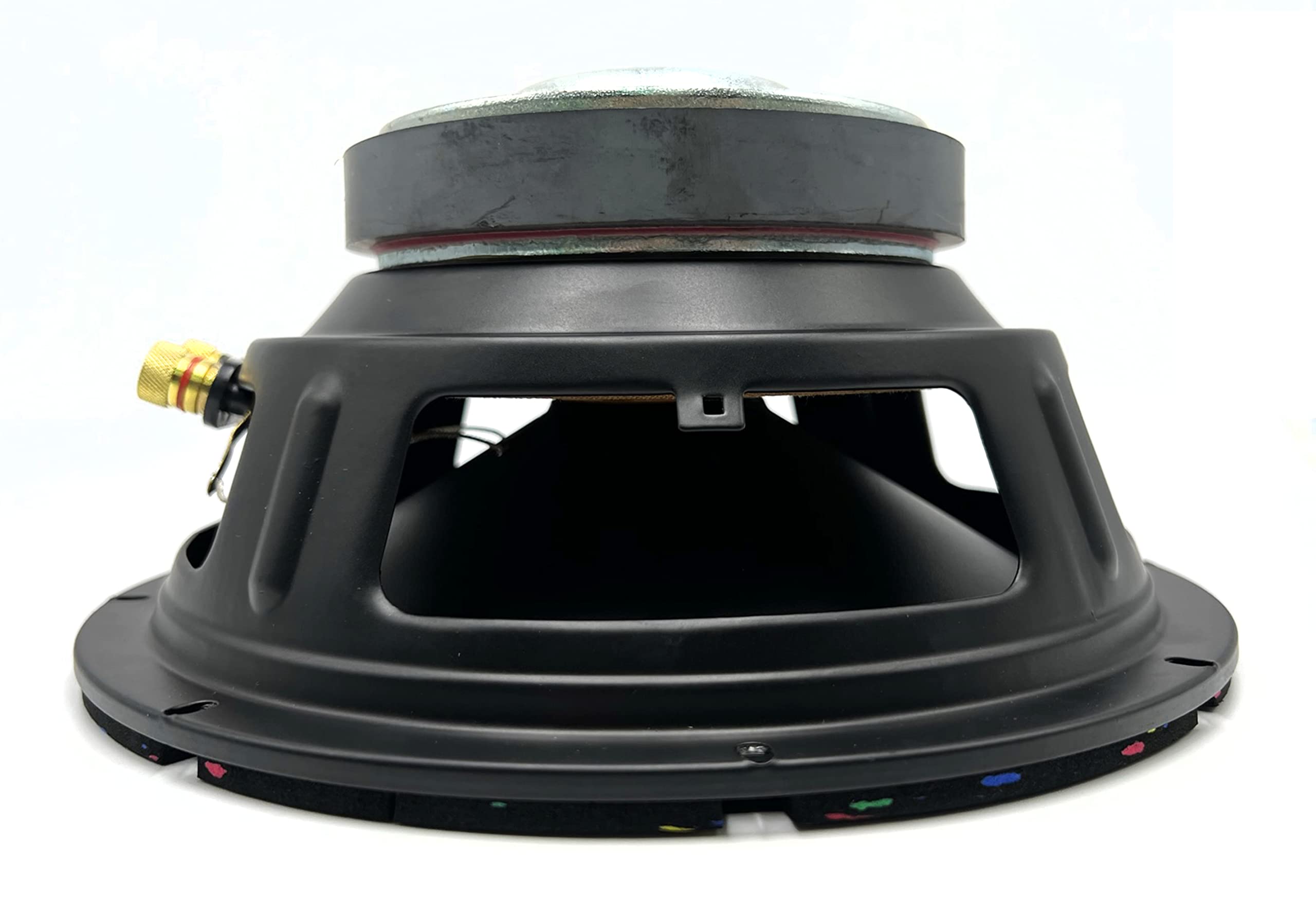 Potente subwoofer KDX1000 de 10 Pulgadas (250mm) con Cono de Mica y una Potencia máxima de 200W y Potencia RMS de 100W. Ideal para realzar los Graves en su vehículo. 1 Unidad