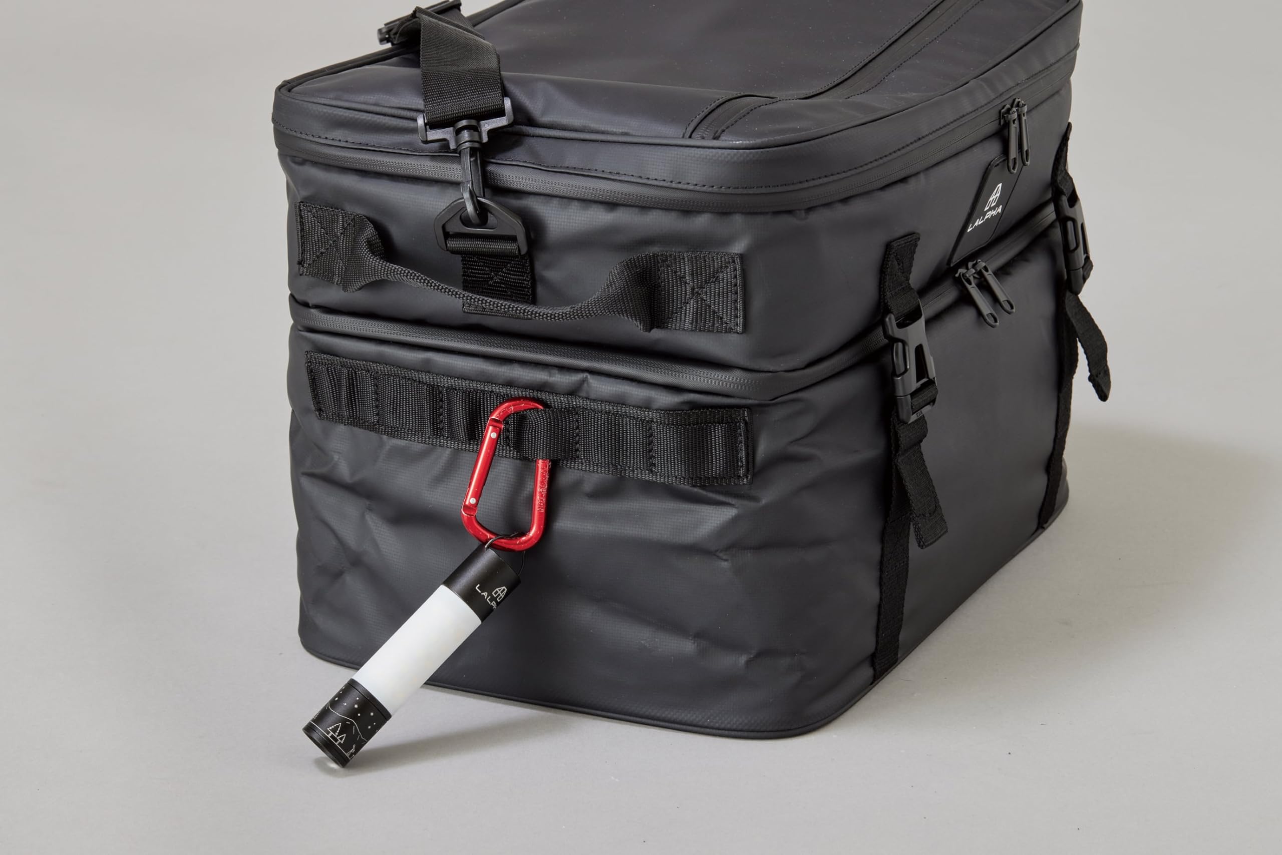 Amazon | LALPHA (ラルファ) ソフトクーラーバッグ 30L 大容量 上下2段